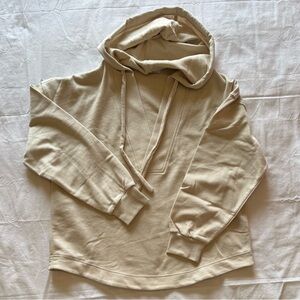 NWOT size XS Petite Old Navy Women's Tan Hoodie